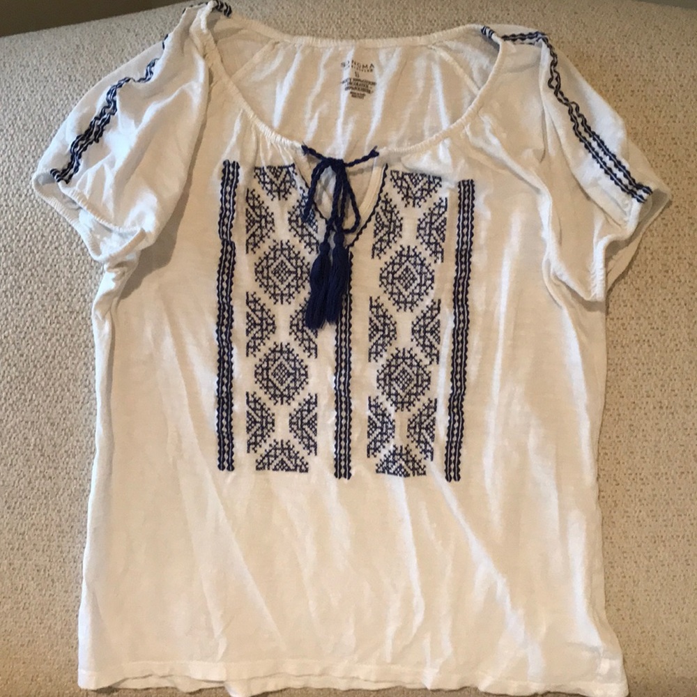 Sonoma embroidered blouse
